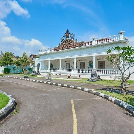 Tirtodipuran Hotel By Natts Hospitality Indonesia Yogyakarta Eksteriør bilde
